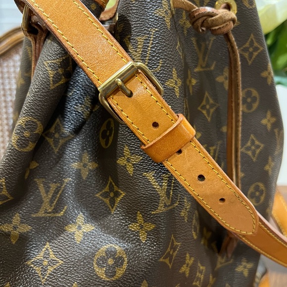 Vintage Louis Vuitton Noe - Picture 2 of 10